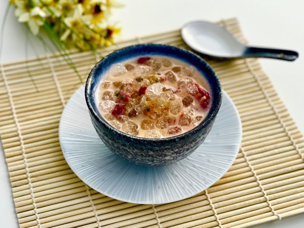 SOPA HELADA DE FRAMBUESAS Y MARACUYÁ